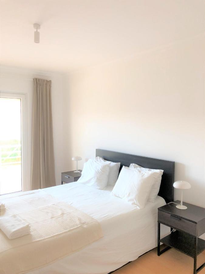 Appartement Sea Avenue House - Center Baleal - Surfboard Included à Ferrel  Extérieur photo